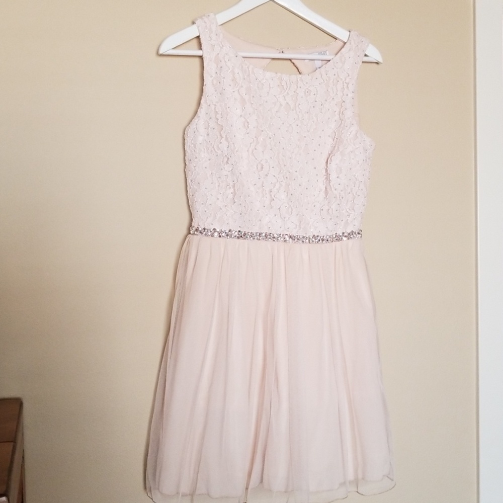 NWT Champagne Dress Size 9